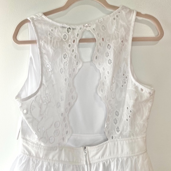 Charlotte Russe White Eyelet Dress in Size Large - Picture 8 of 13